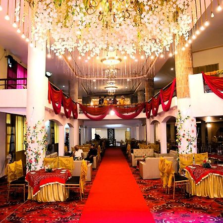 Hotel River Bank ماندي المظهر الخارجي الصورة