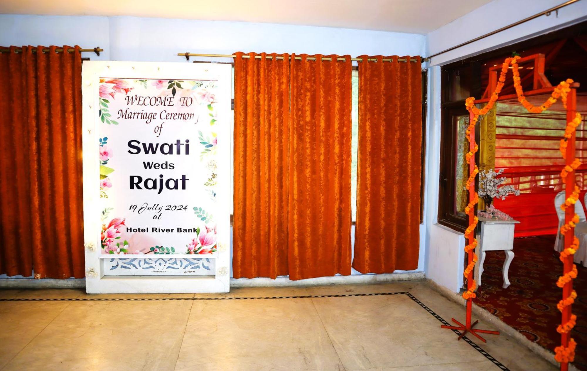 Hotel River Bank ماندي المظهر الخارجي الصورة