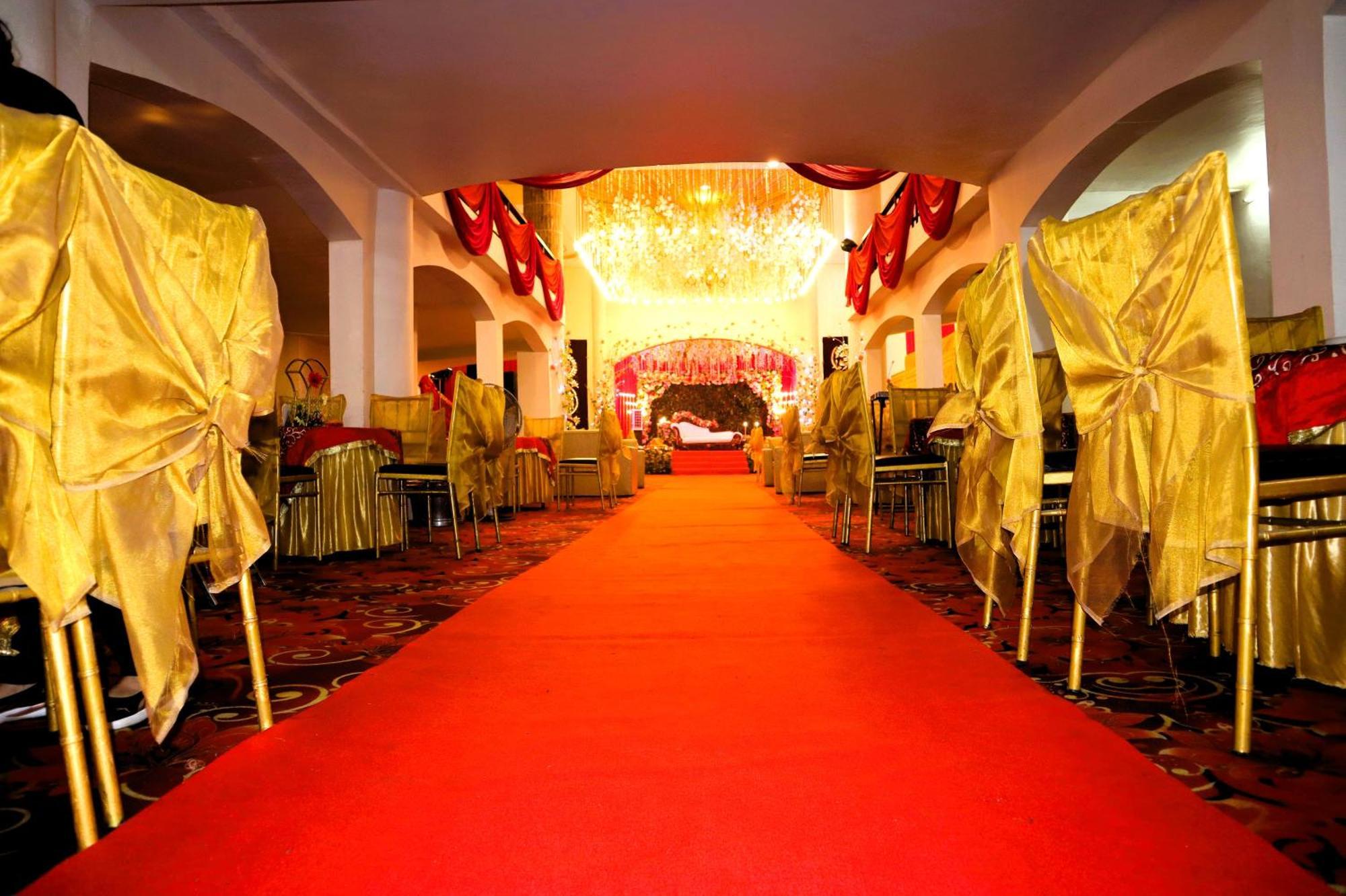 Hotel River Bank ماندي المظهر الخارجي الصورة